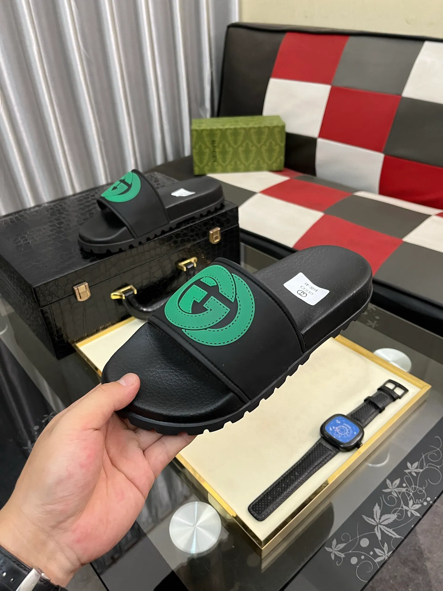 Men's men's shoes💰260⌚️⌚️ＧＵＣＣＩ.Gucci.Official website 1:1 popular slippers hot sale! Original original material 🩴 SIZE: 38-46 (45.46 non-refundable)